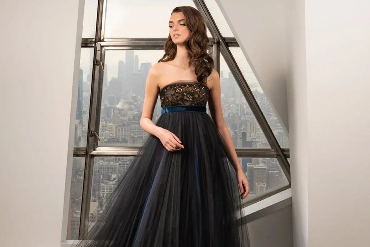 موديلات فساتين زفاف باللون الأسود 2022