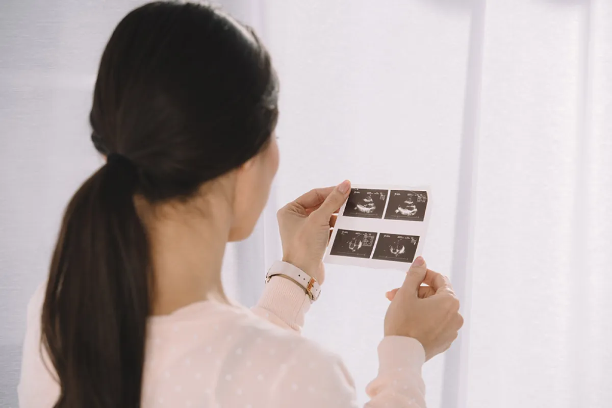 أعراض وتوقعات الحمل في الأسبوع العاشر