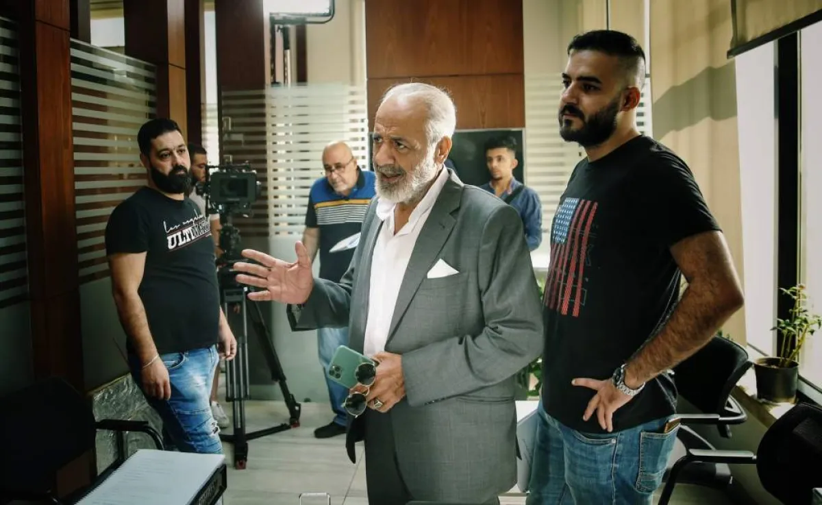 أيمن زيدان من كواليس الفيلم - الصورة من حساب الشركة المنتجة على انستجرام