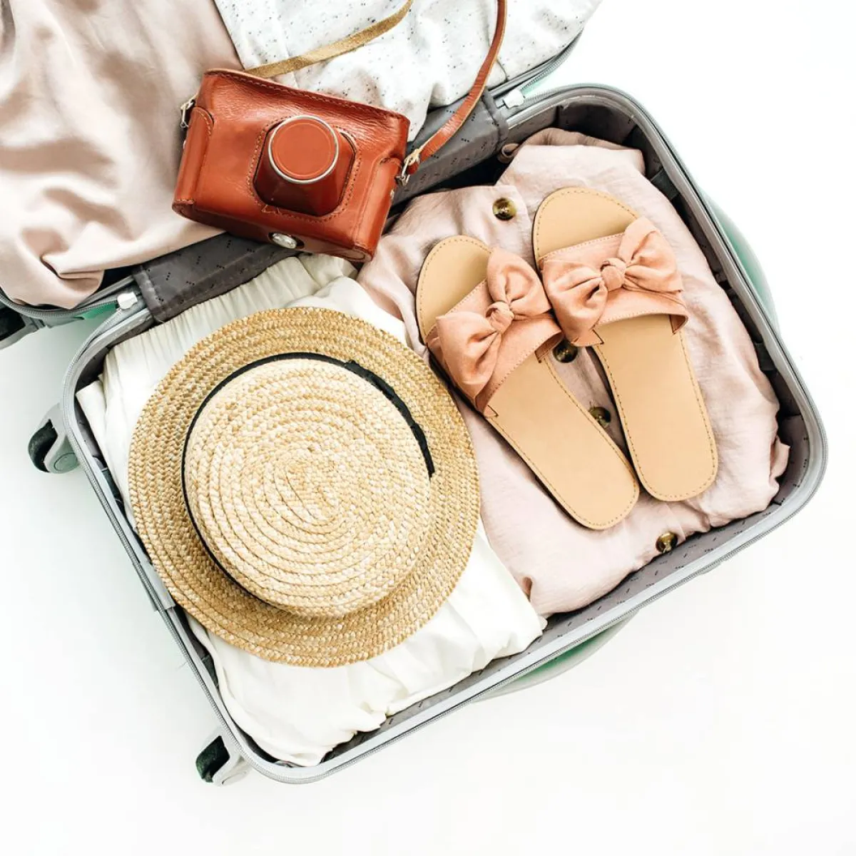 أشياء ضرورة خلال السفر