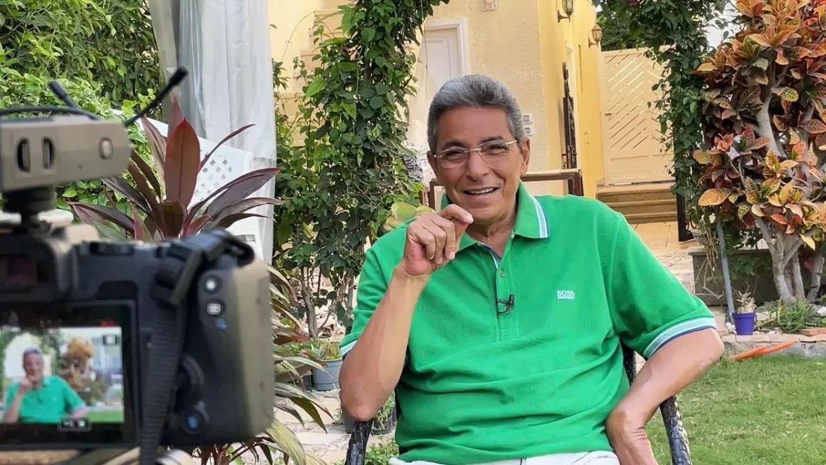 الإعلامي محمود سعد خلال إحدى حلقاته في برنامج باب الخلق - الصورة من حسابه على فيسبوك 