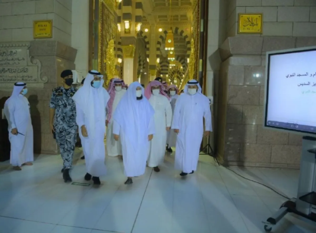 السديس يطلق مشروع شاشات الأبواب الرئيسة بالمسجد النبوي