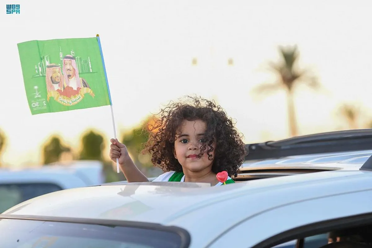 صور من مشاركة الأطفال باحتفالات اليوم الوطني 91