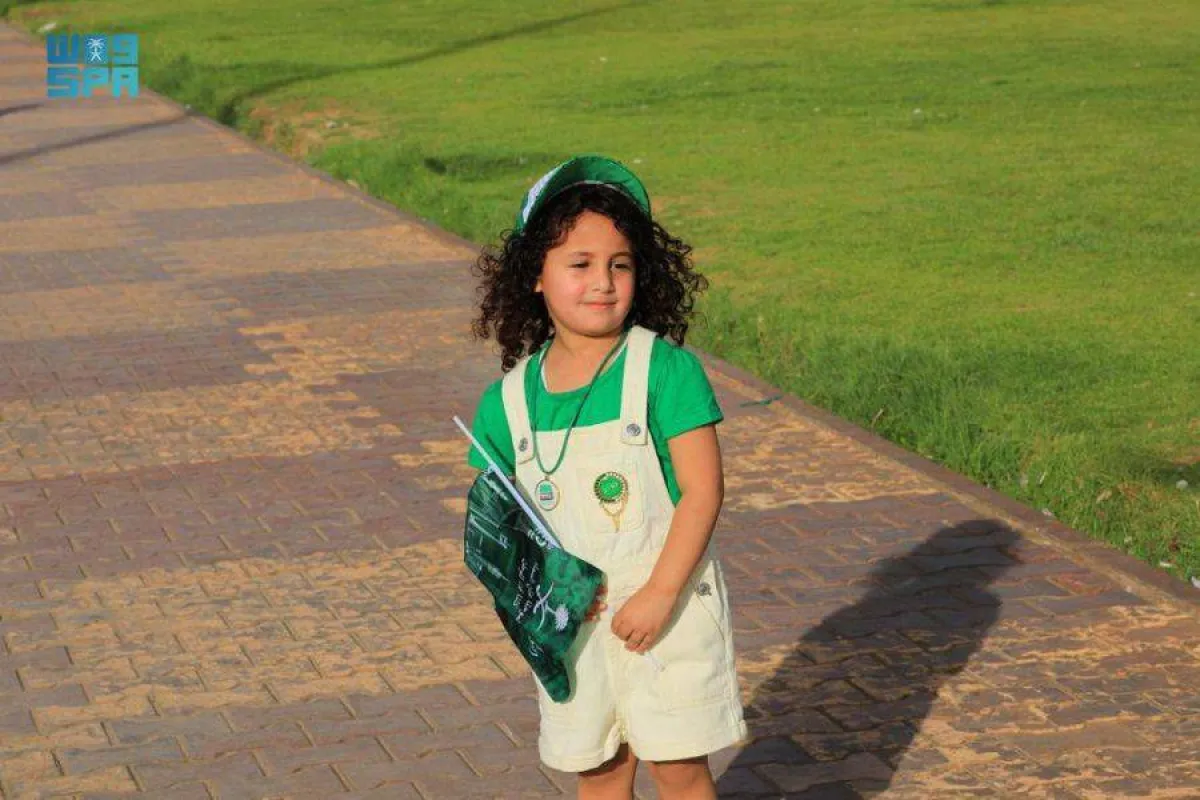 صور من مشاركة الأطفال باحتفالات اليوم الوطني 91