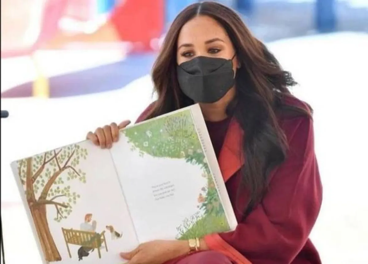 ميغان تقرأ الكتاب للأطفال- الصورة من حساب Europe Royals على إنستغرام