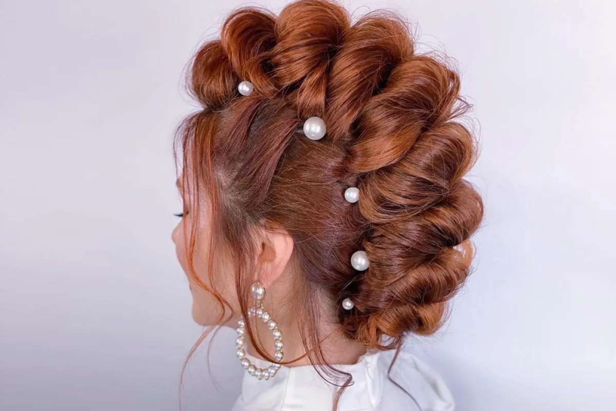 تسريحة الضفائر المتشابكة  - الصورة من صفحة Hair Style Zone على انستغرام