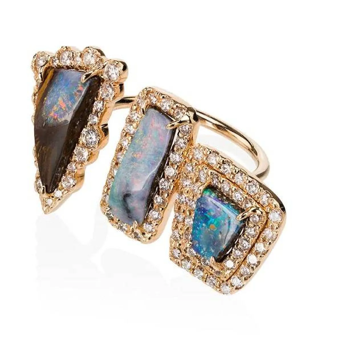 خاتم ذهب وردي مُرصع بحجر الأوبال الأزرق من Kimberly McDonald