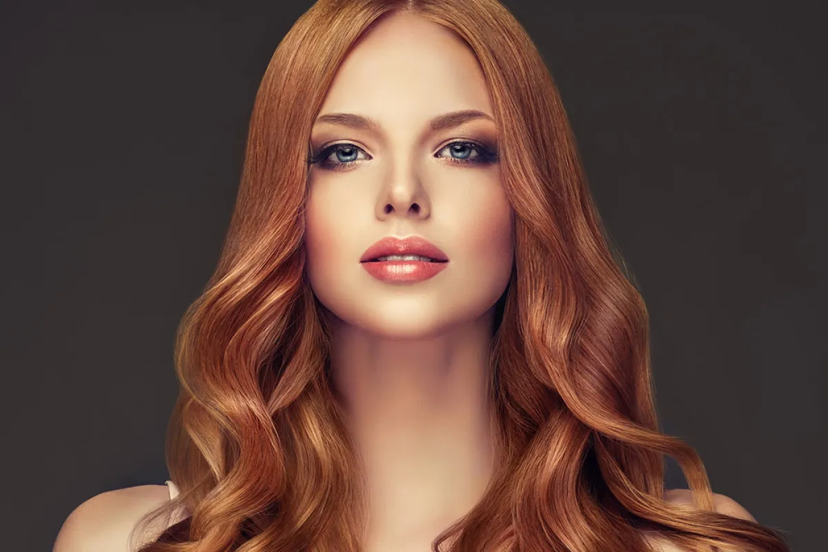 التخلص من اللون النحاسي في الشعر 