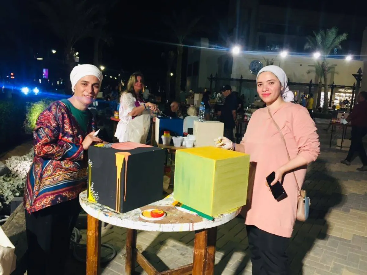 إحدي المجسمات بالكرنفال 