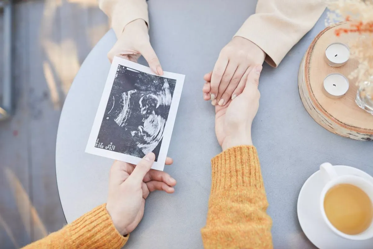 صورة للموجات ثلاثية الأبعاد 