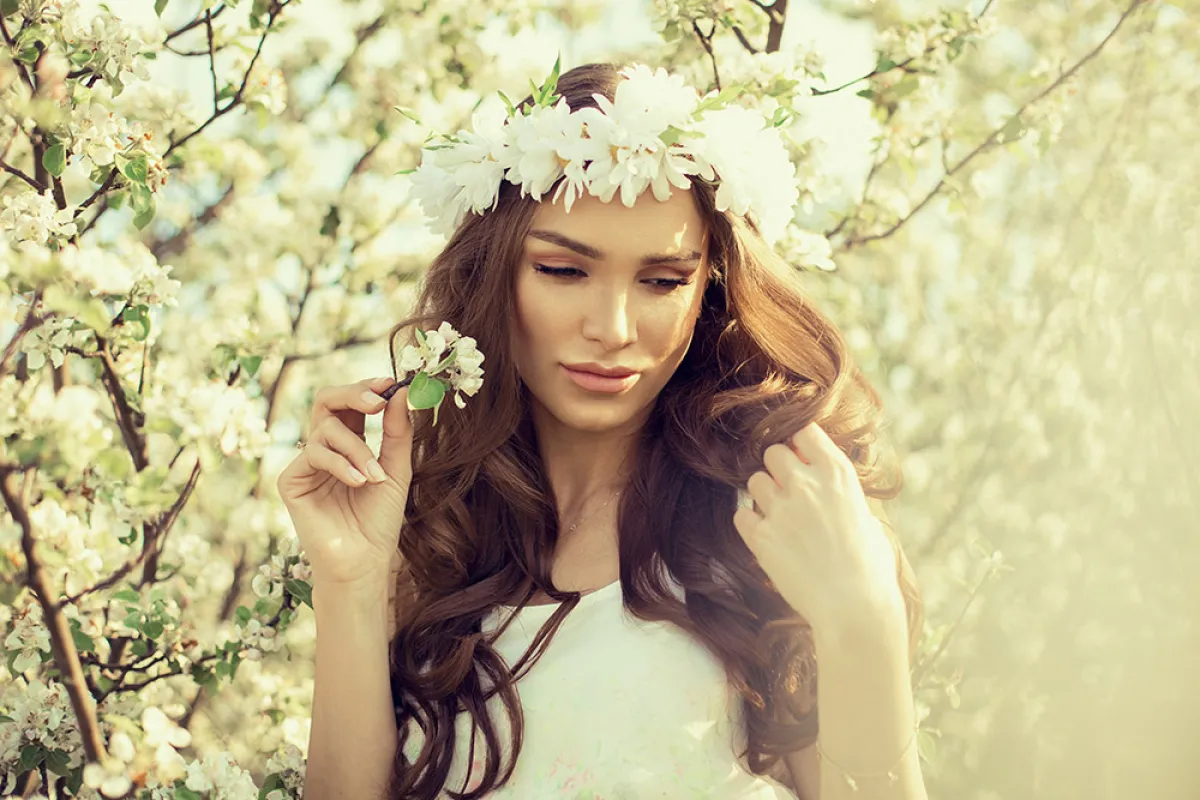 العناية بشعر العروس