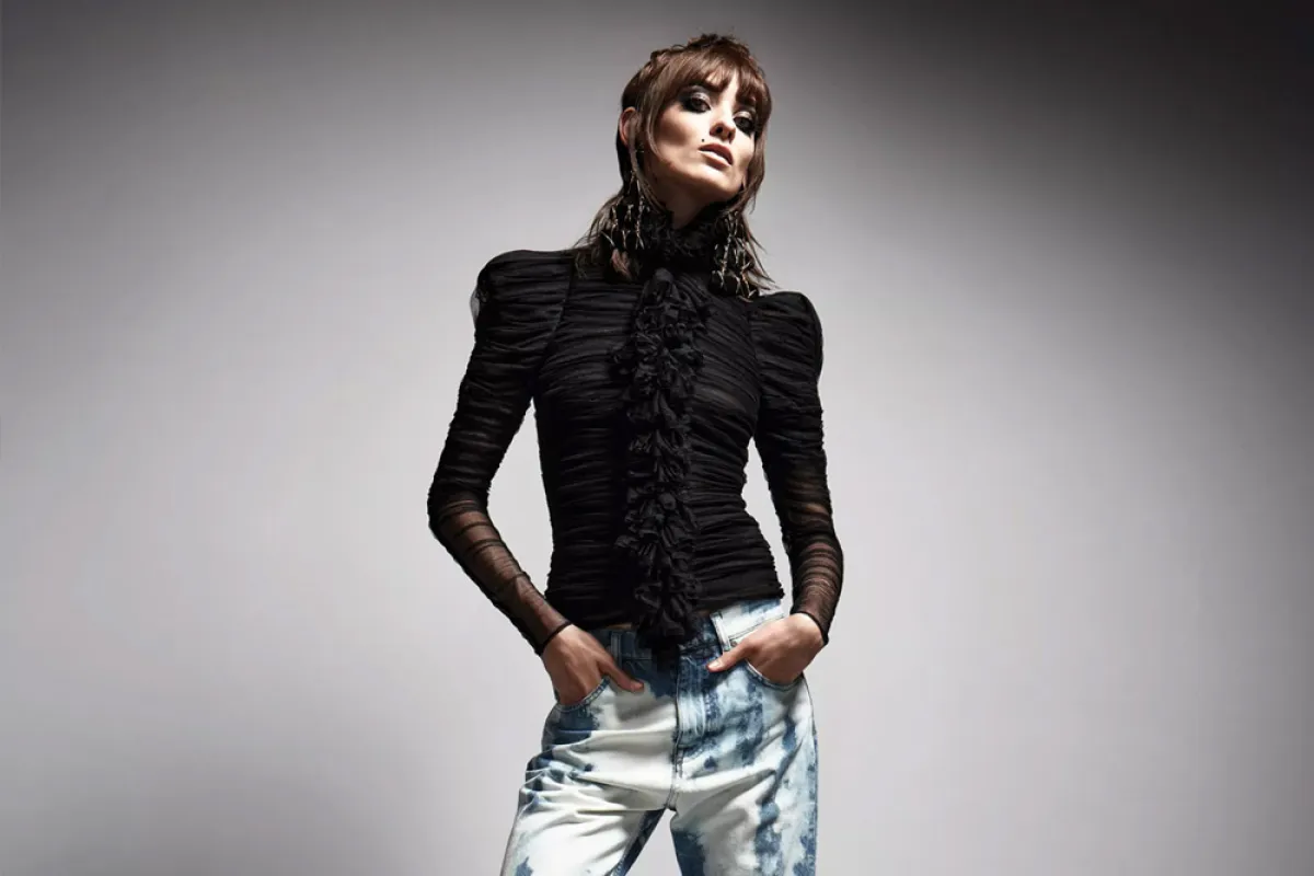 بلايز سوداء 