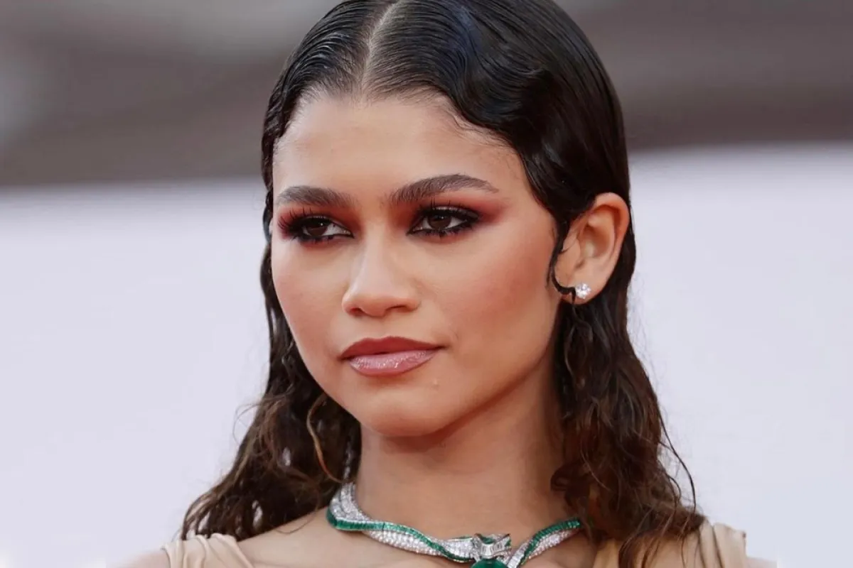 إطلالة زيندايا في مهرجان فينيسيا 2021