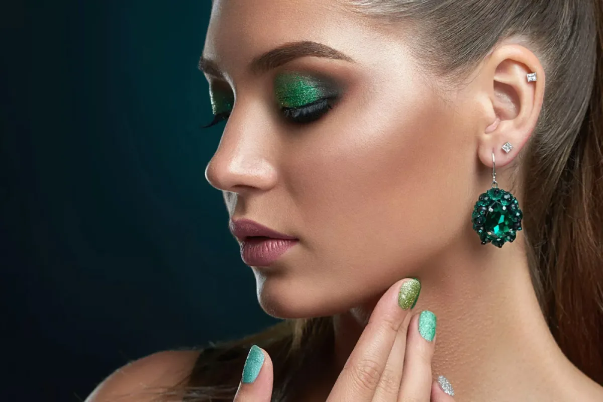 مكياج أخضر لليوم الوطني السعودي