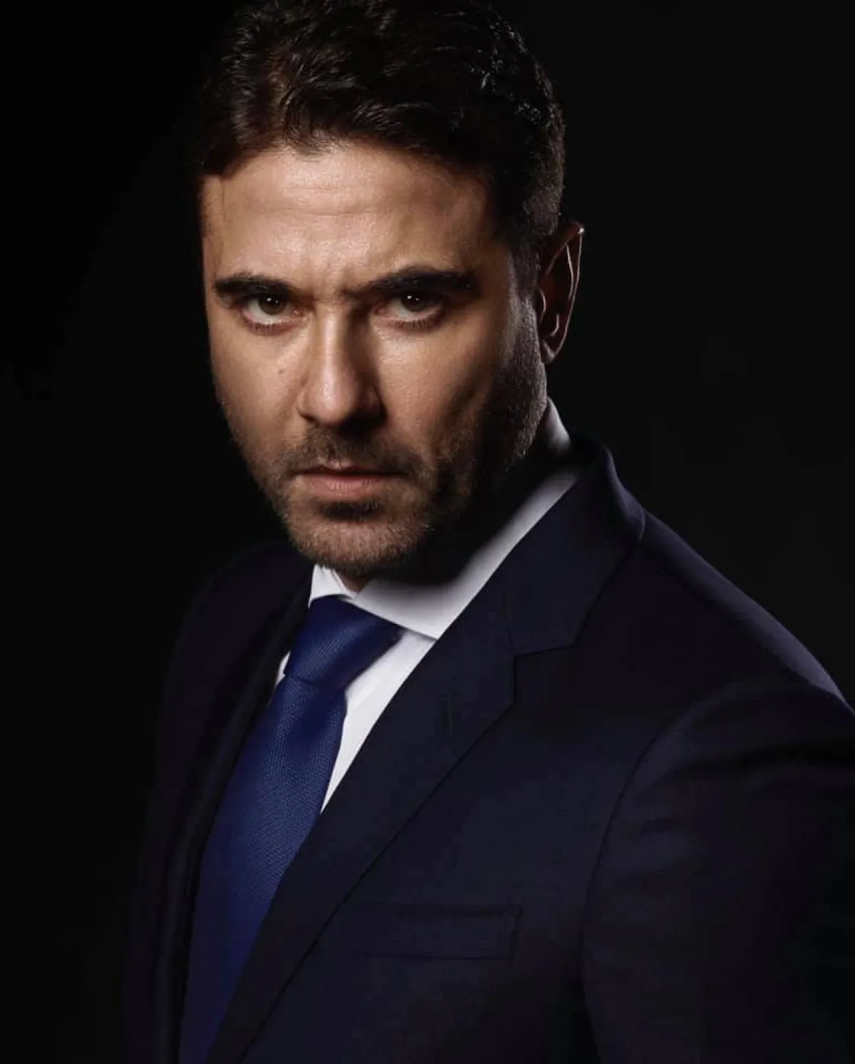  أحمد عز... الصورة من حسابه على فيسبوك