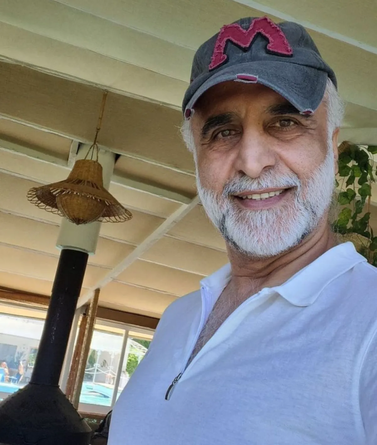 الدكتور حبيب غلوم من انستقرام الفنان