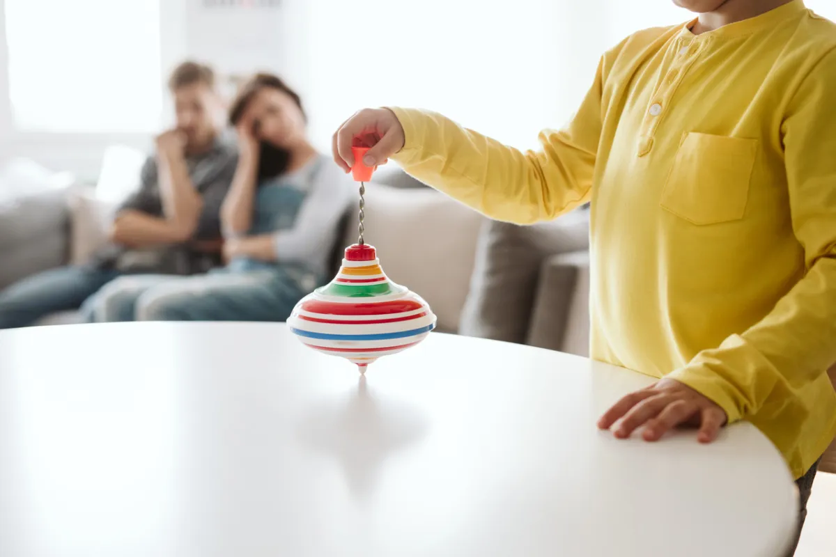 5 أسباب لقراءة كتاب التوحد الذي يتحدث عنه الجميع