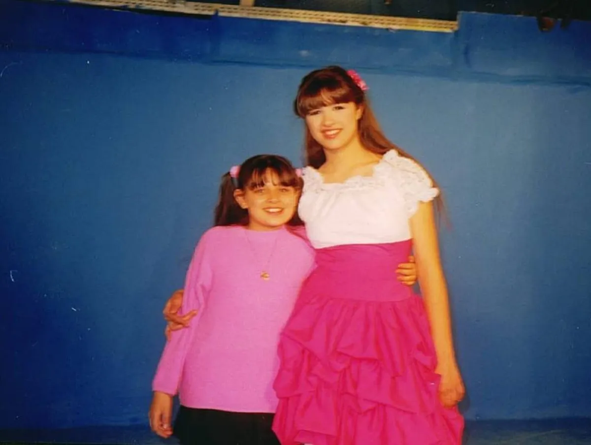 هبة مجدي وياسمين عبد العزيز 