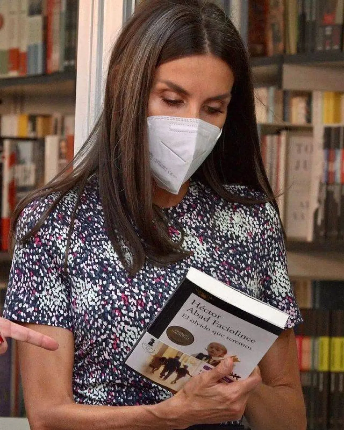 الملكة ليتيزيا في معرض الكتاب- الصورة من حساب Europe royals على إنستغرام