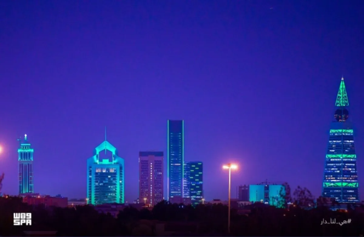 معالم الرياض تتزين باللون الأخضر- واس