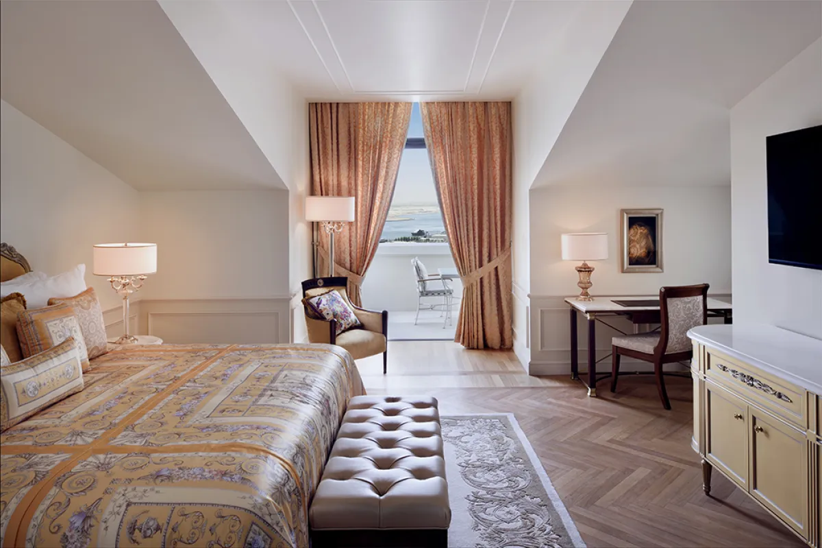 فندق بلازو ڤيرساتشي