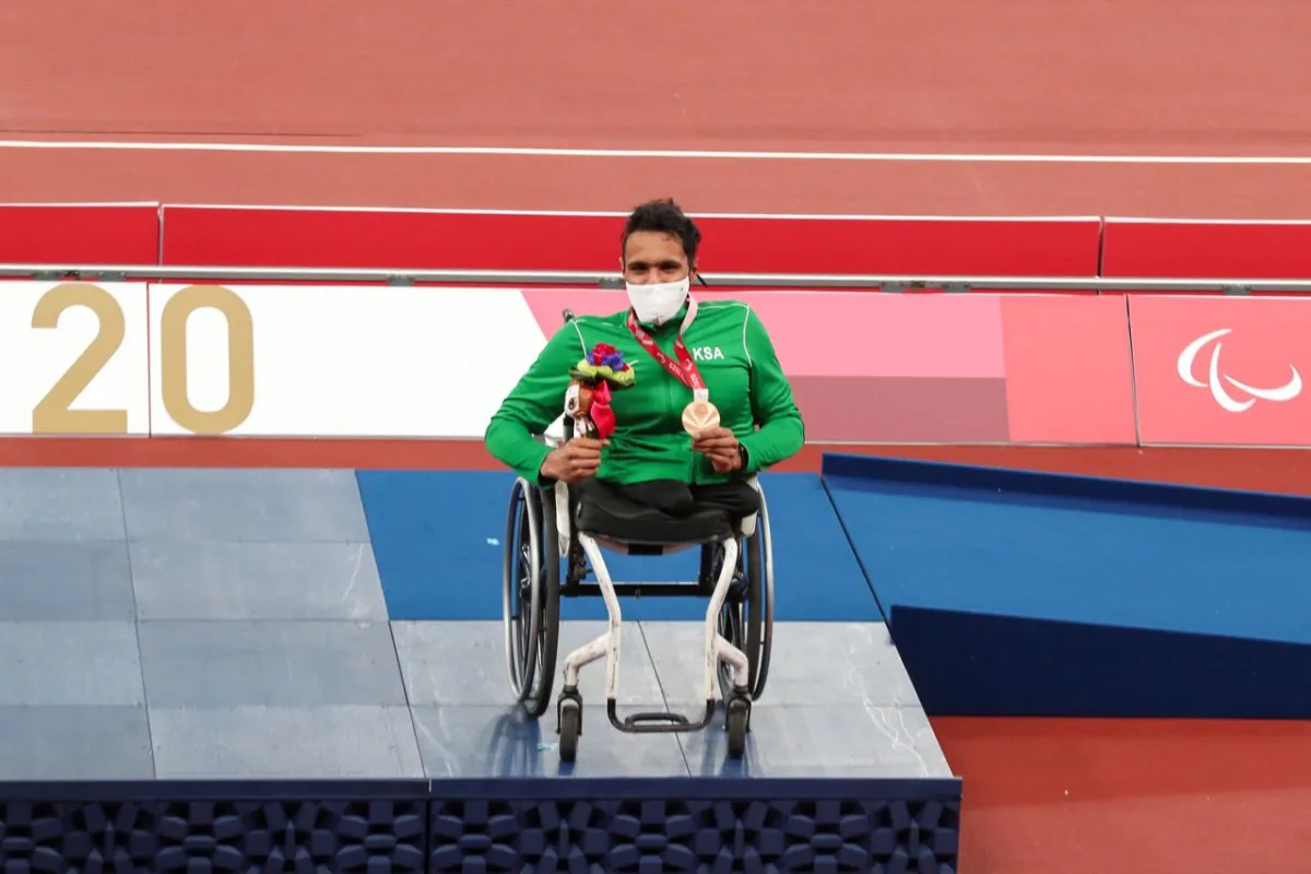 عبدالرحمن القرشي يحصد الميدالية البرونزية في أول مشاركة بارالمبية 