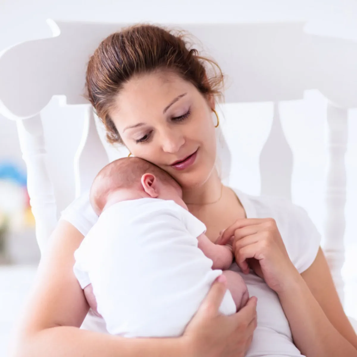 علاج الخياطة بعد الولادة الطبيعية