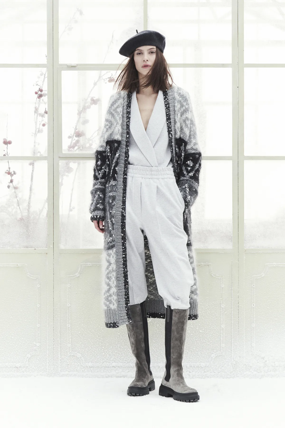 السروال الأبيض