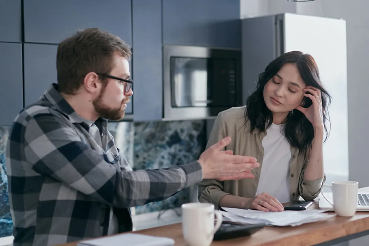 أشياء لا تفعليها بعد مشاجراتك الزوجية 