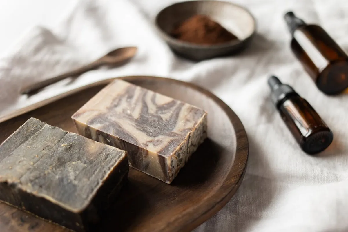  صابون الفحم لشباب البشرة