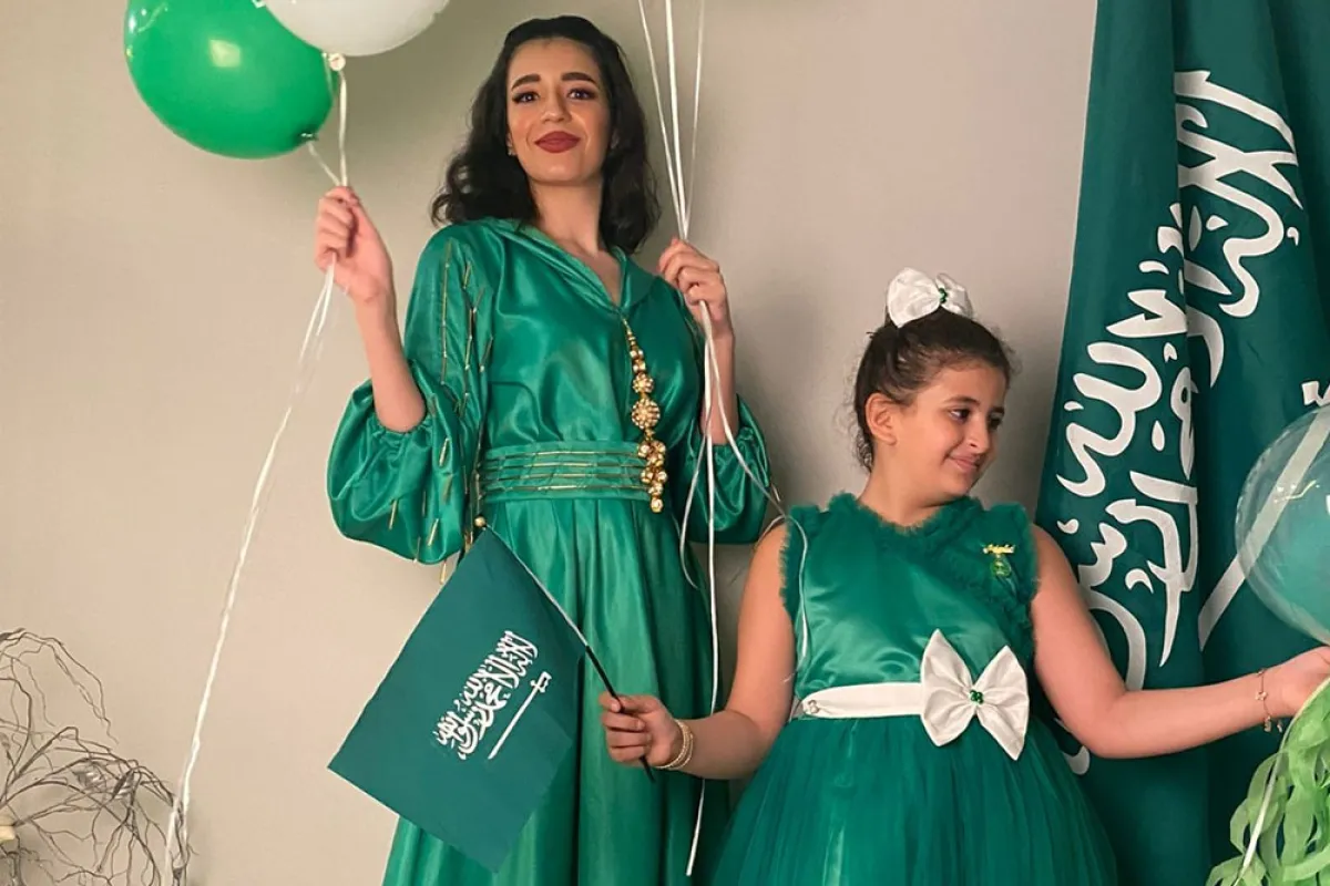 تصاميم  رنا ريري 