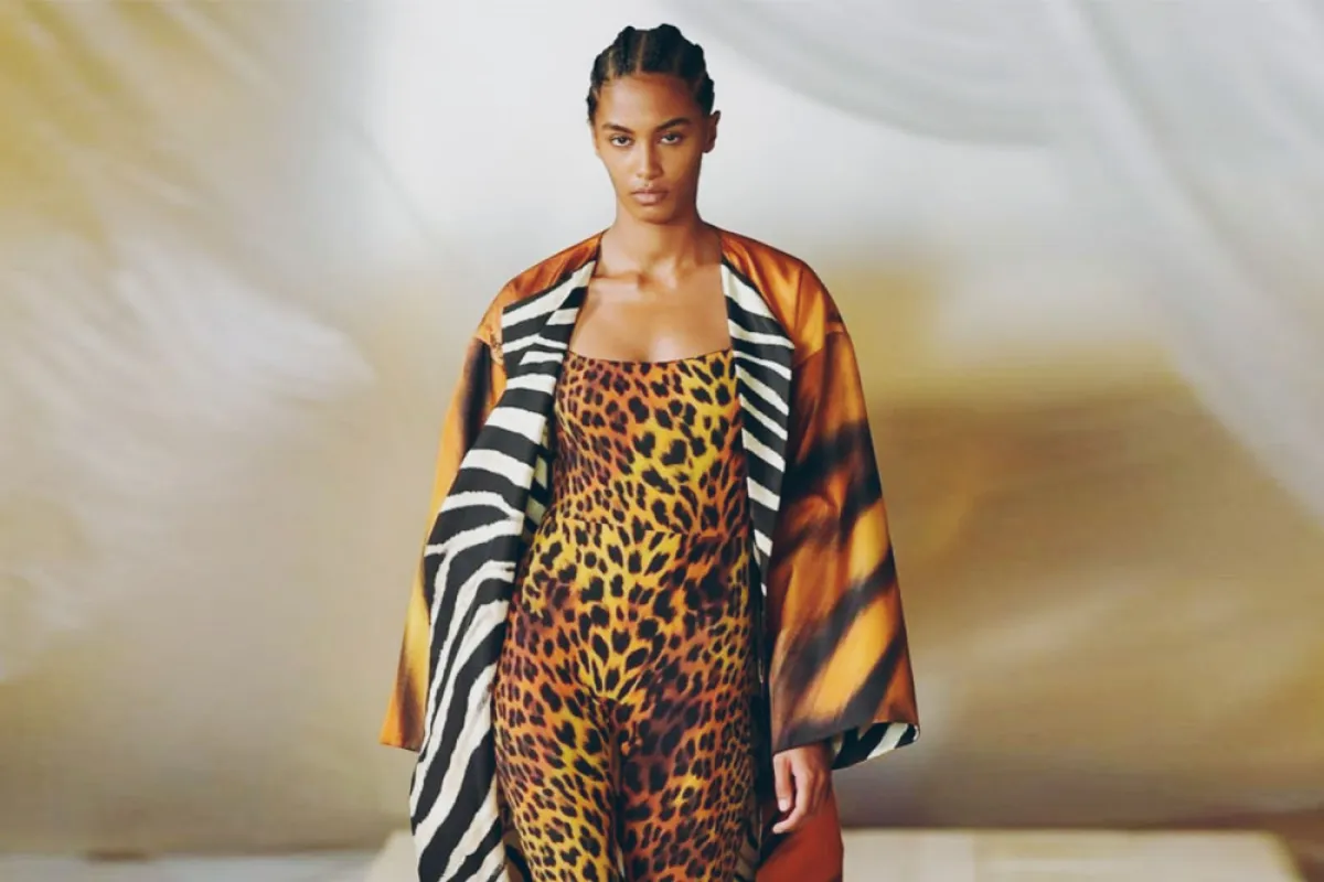 روبيرتو كافالي -الصورة من حساب woman milano  على انستغرام