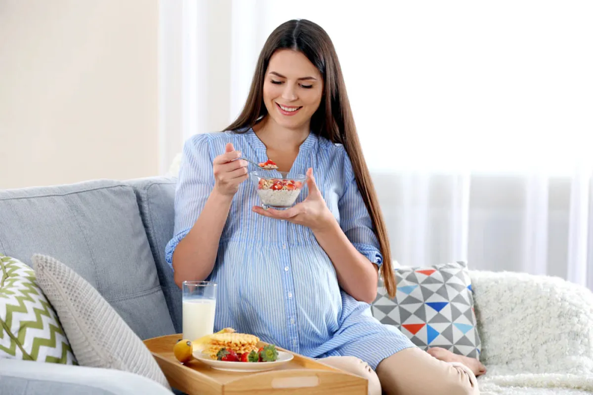 كيف تعرفين ما إذا كنت تكتسبين وزناً زائداً أثناء الحمل؟ 