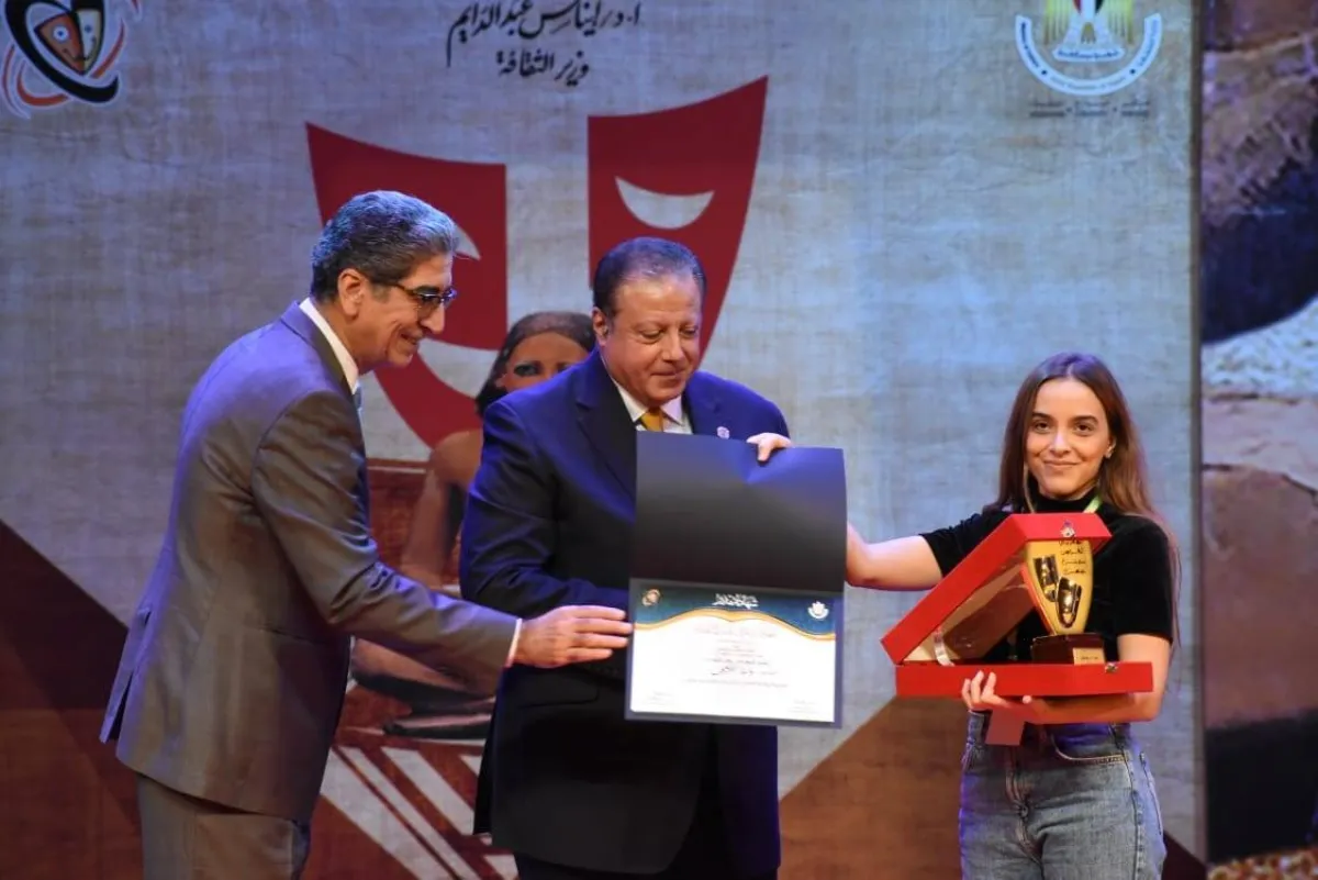 تكريم الفنانين بالمهرجان