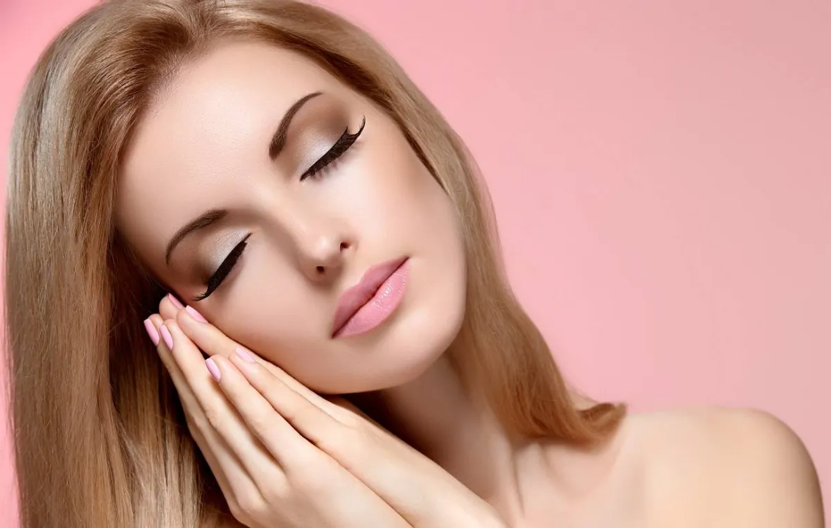 عناية خاصة بالشعر 