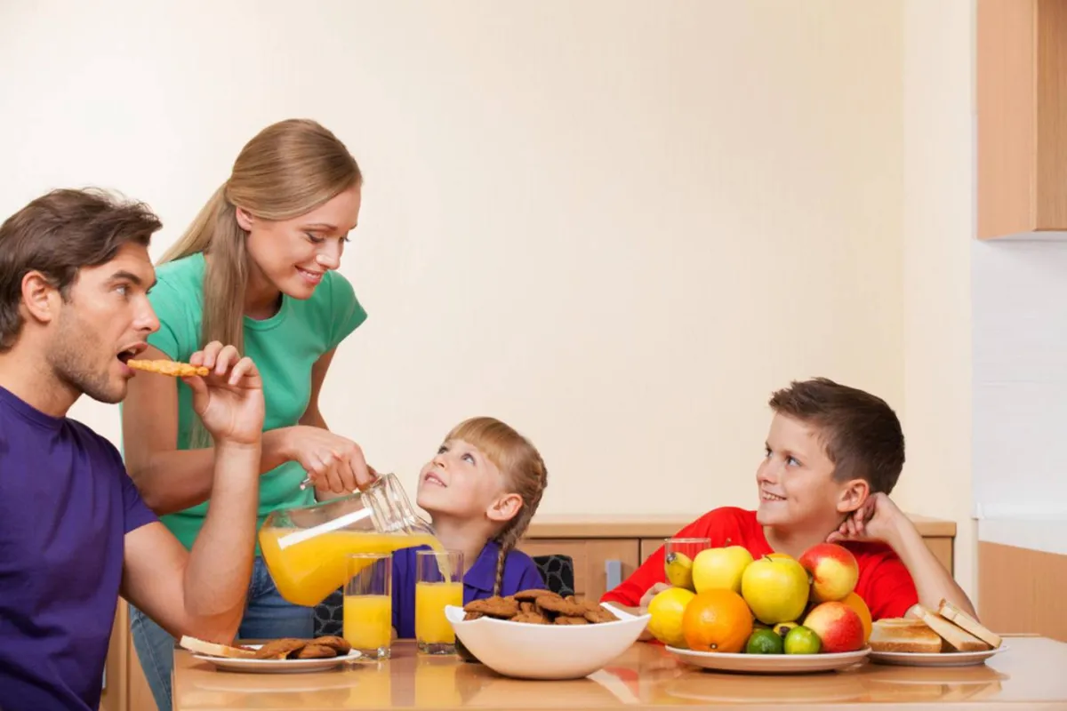 صورة لوقت الفطور العائلي