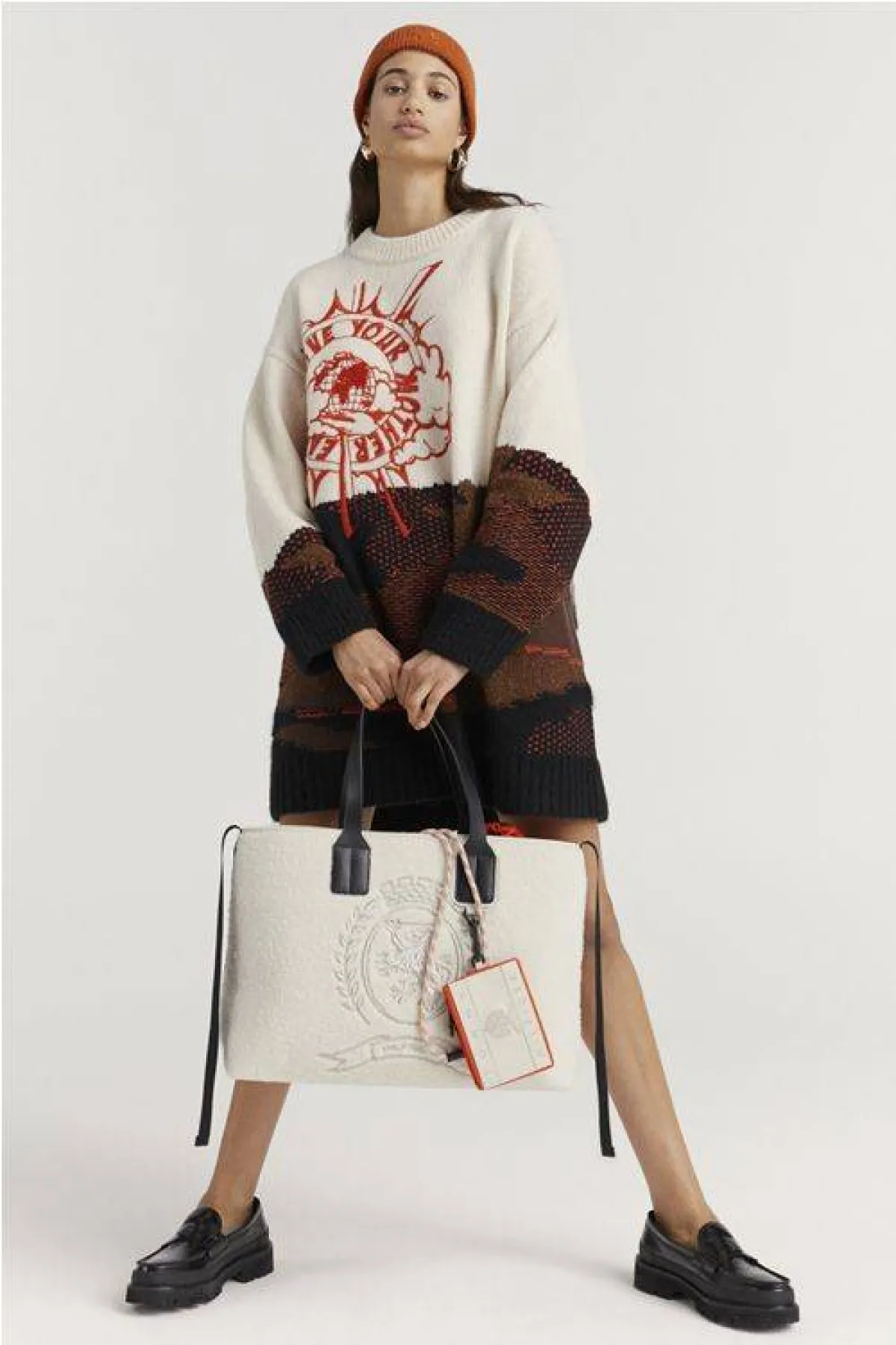 الحقيبة البيضاء