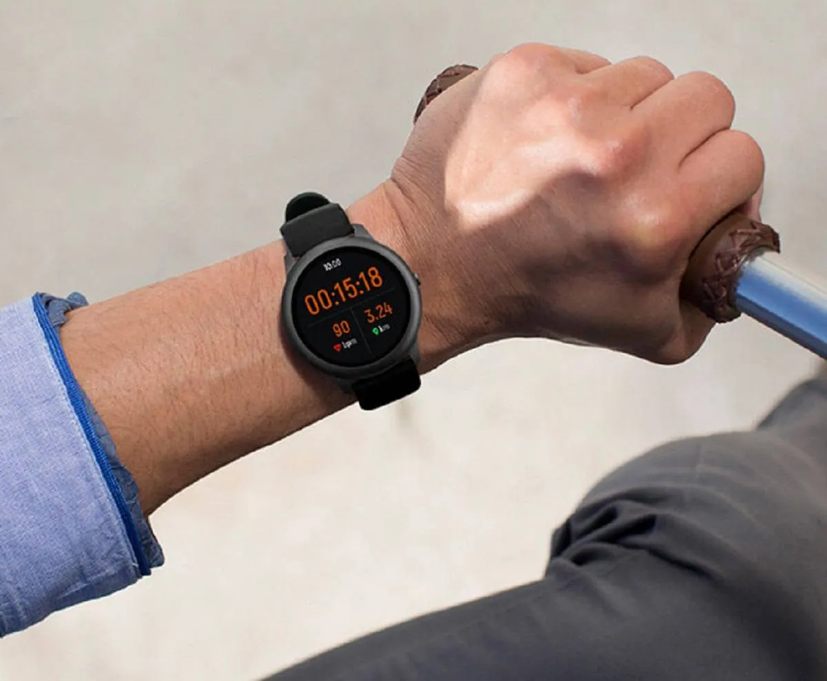 صورة لساعة هايلو سولار