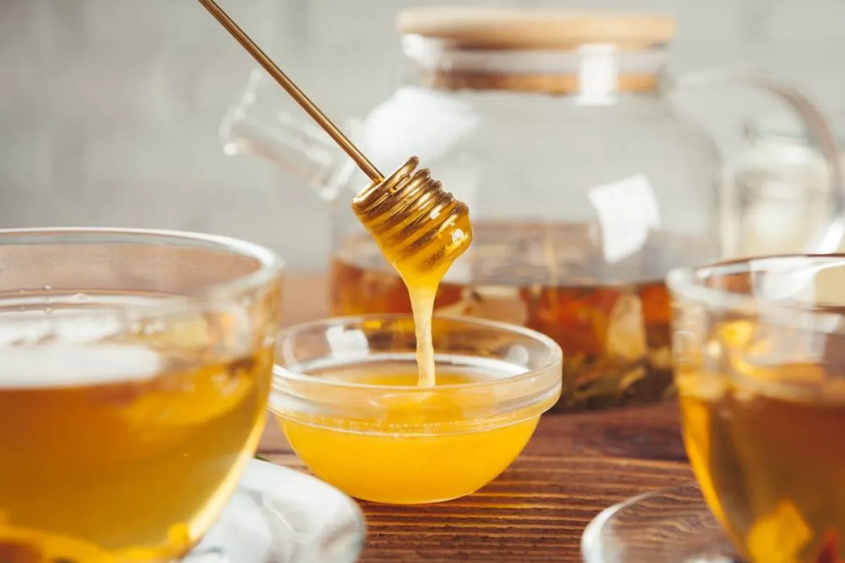 خلطات لتقوية وتبييض الأظافر