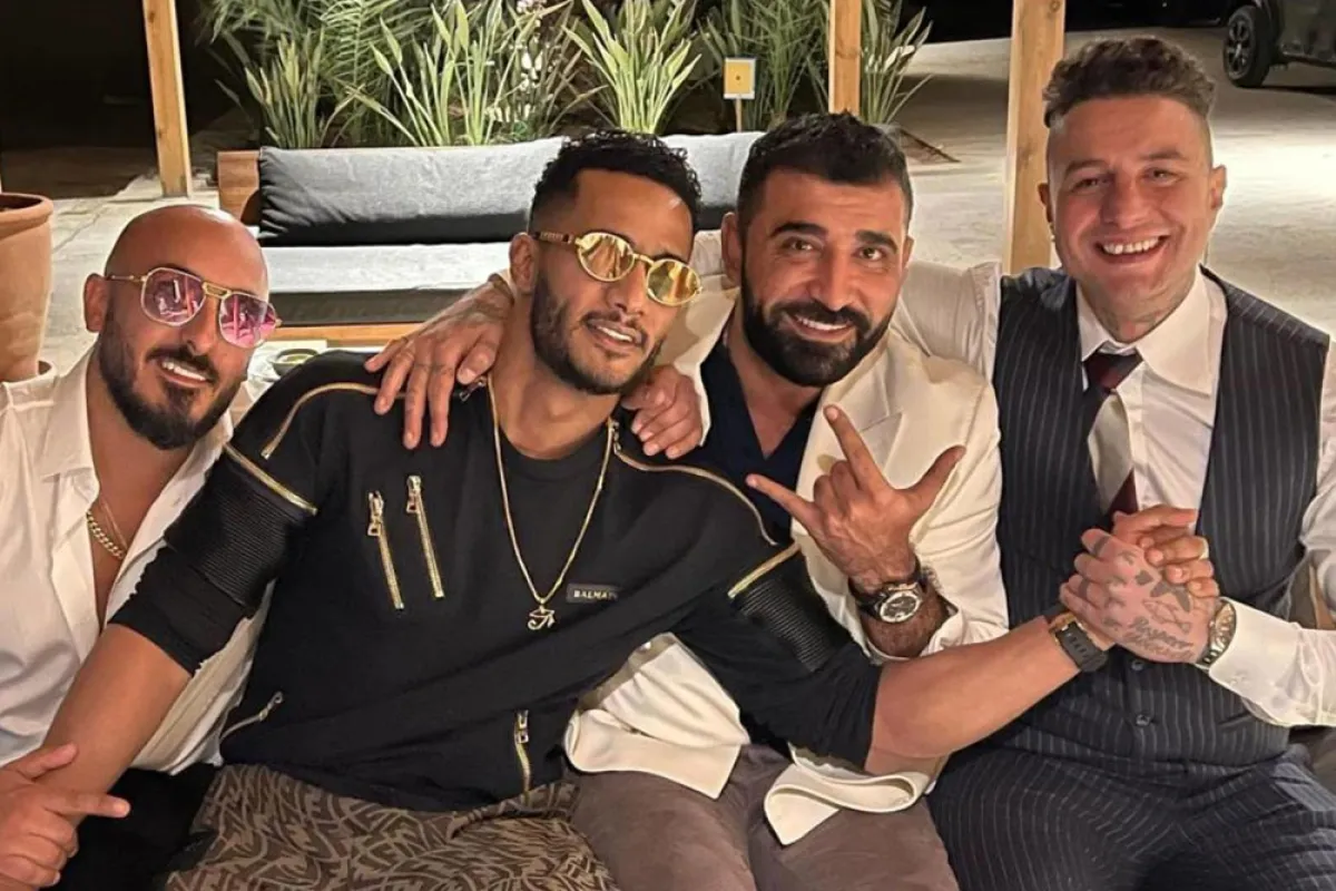 جلسة الصلح بين أحمد الفيشاوي ومحمد رمضان - الصورة من حساب سيف عريبي على الفيس بوك