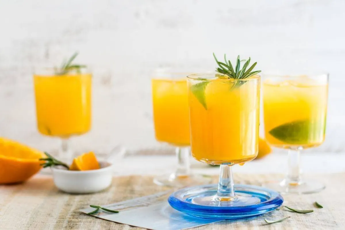 العصائر الطازجة