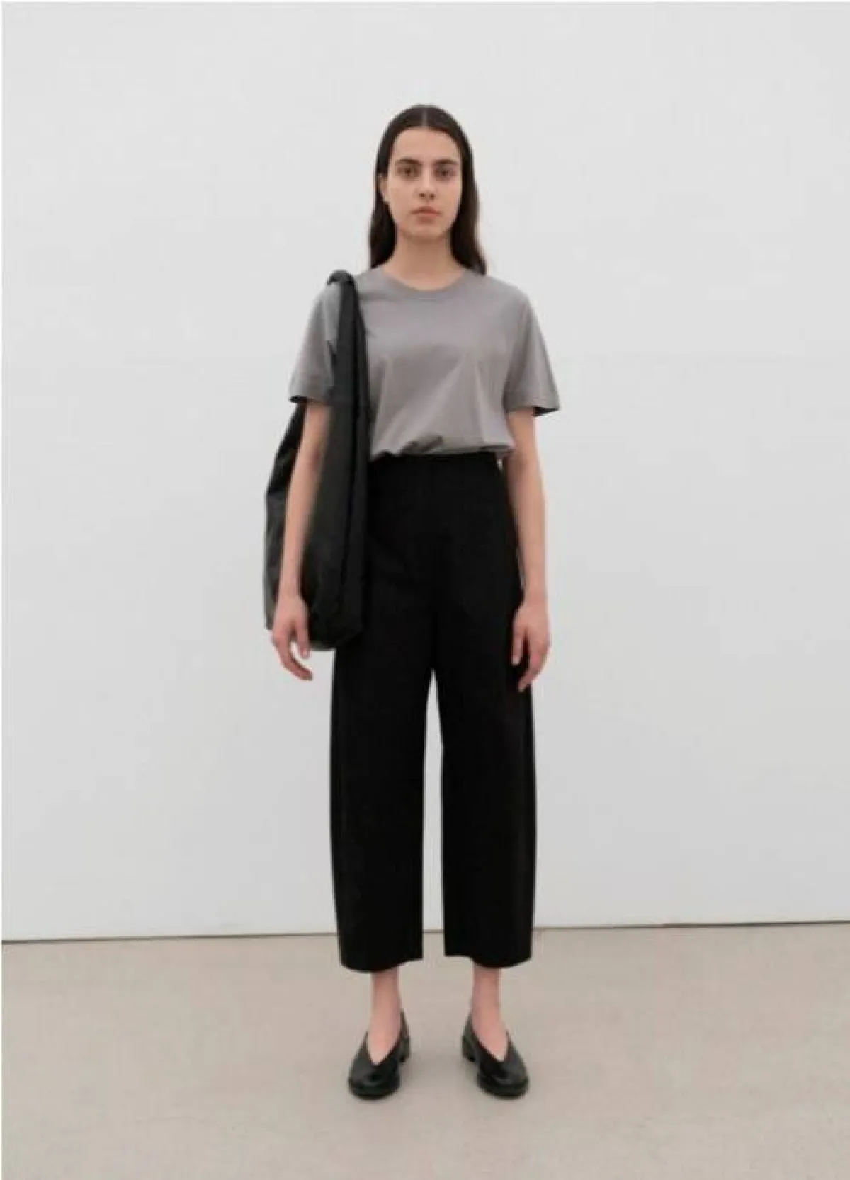 بنطلون أسود للعمل من فرسو  Verso