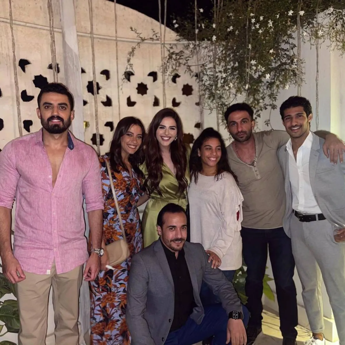 أبطال حكاية بدون ضمان - الصورة من حساب هنادي مهنى على إنستغرام