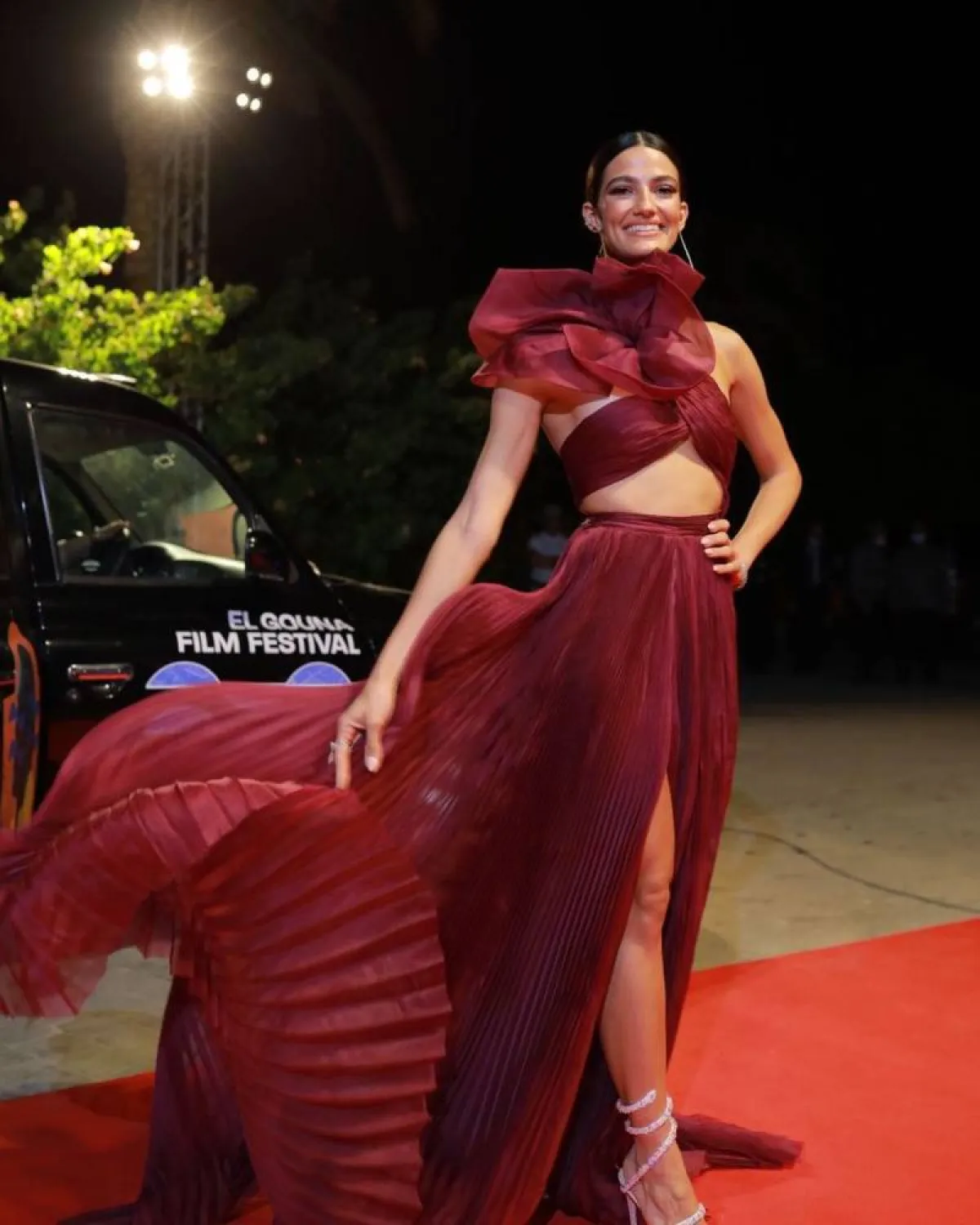 تارا عماد بفستان أحمر - الصورة من حساب المهرجان على انستغرام