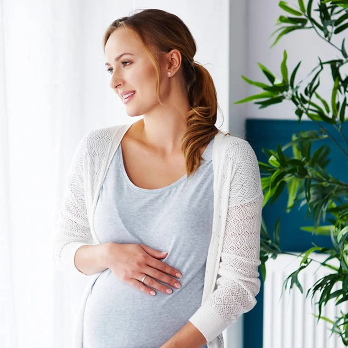 صورة لحامل في الشهر السابع