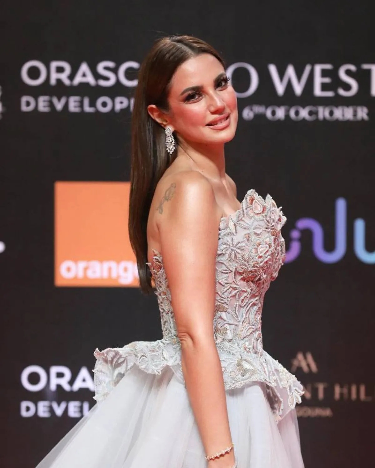 مجوهرات درة زروق -الصورة من حساب المهرجان على انستغرام 