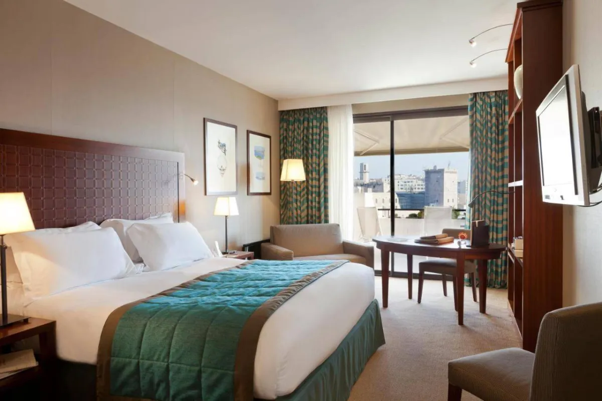 سوفيتل مارسيي فيو- بور