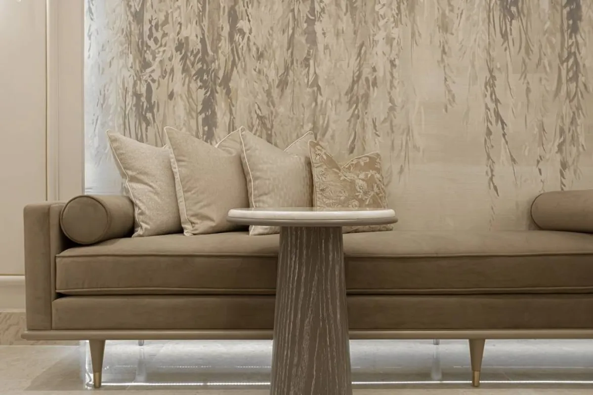  البيج يتصدّر ألوان الخريف