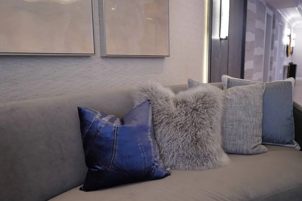 أغلفة الوسائد المصنوعة من الريش أو الصوف أو الفرو رائجة 