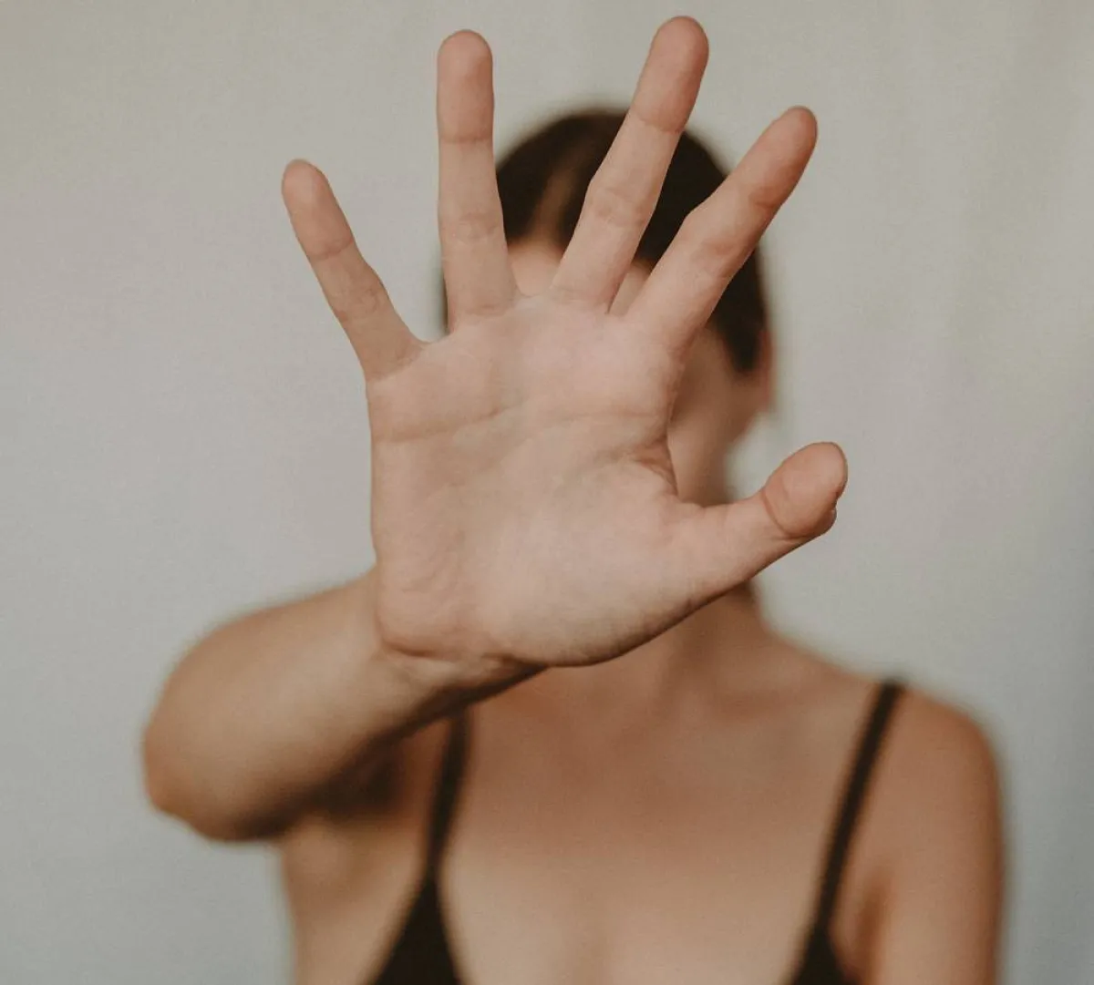 كيف اتوقف عن كوني غير حاسمة؟